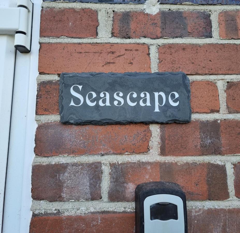 Lovely Private Studio Room With Own Kitchen And Bathroom. Set In The Popular Area Of Shiphay In Torquay And Only A Short Walk From Torbay Hospital Екстериор снимка