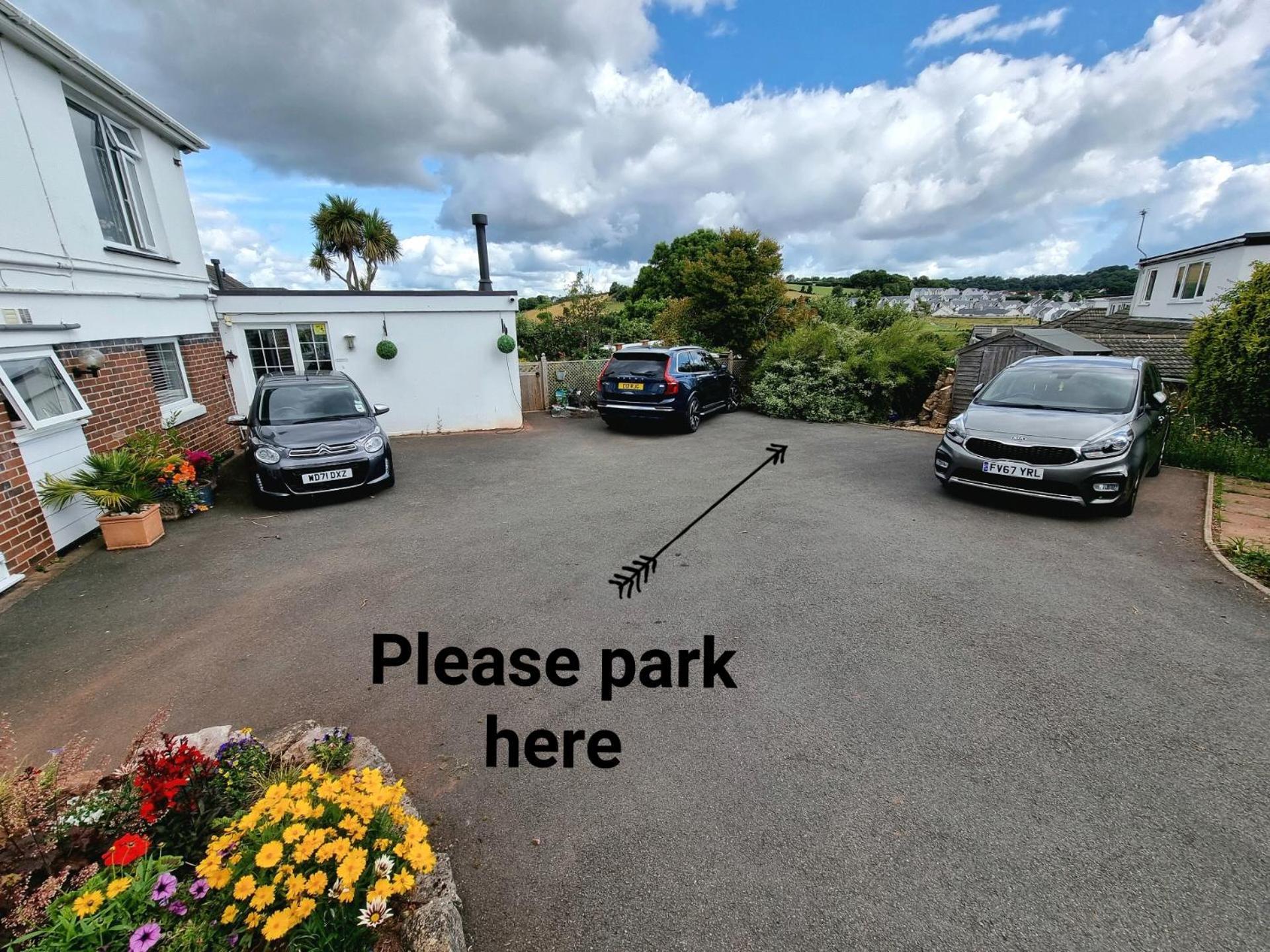 Lovely Private Studio Room With Own Kitchen And Bathroom. Set In The Popular Area Of Shiphay In Torquay And Only A Short Walk From Torbay Hospital Екстериор снимка